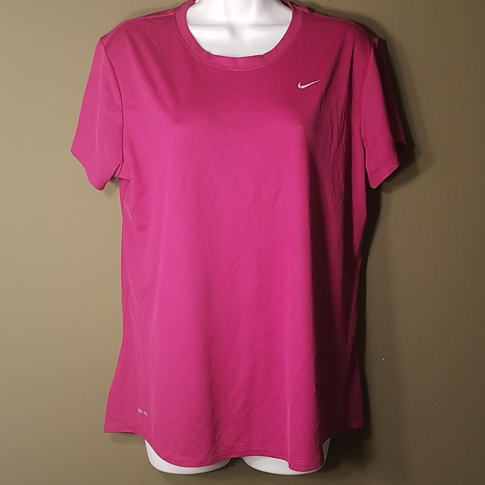 NIKE DRI-FIT SHIRT